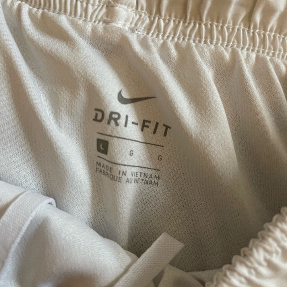 Size Large Nike Tempo Running Shorts